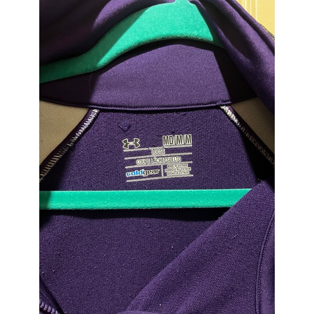Under Armour pullover - Picture 2 of 4